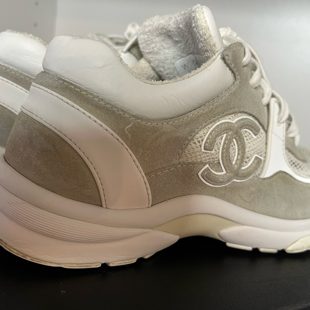 - Authentic Chanel Trainer’s - Picture 6 of 10